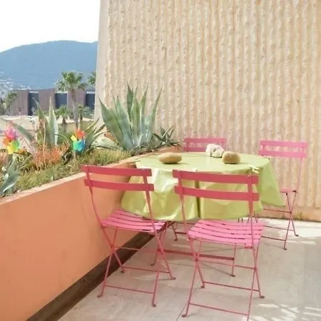 Les Regates 3 * Cavalaire-sur-Mer