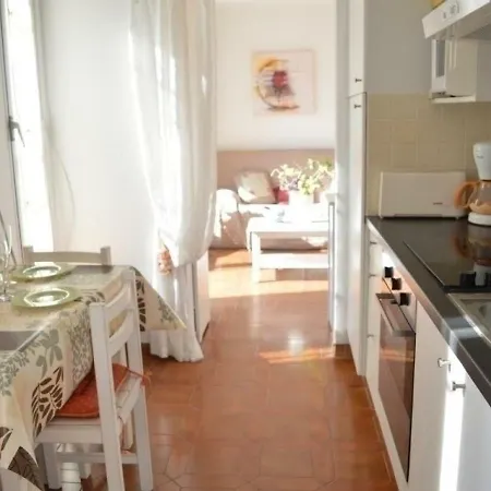 Appartement Les Regates 3 *